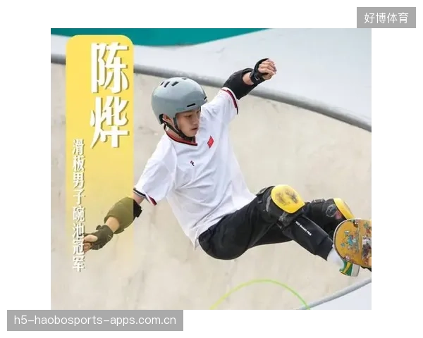 网络少年赛场羞涩瞬间：赛后合照让脸红的小球王梦